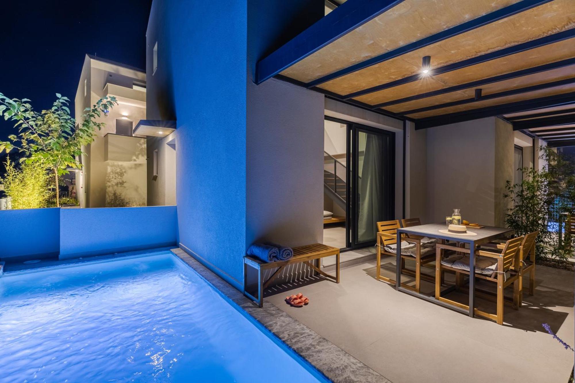 The 8 Suites 波利克罗诺 外观 照片